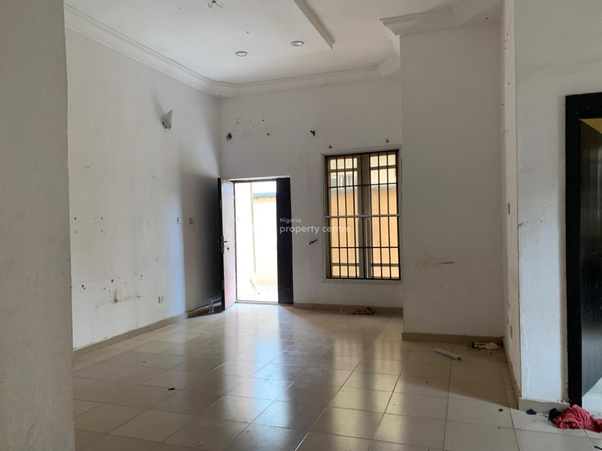 Four Unit of 3 Bedroom Flat, A3 Estate, Prof Olulonge Street, Ibadan, Oyo, Detached Duplex for Rent
