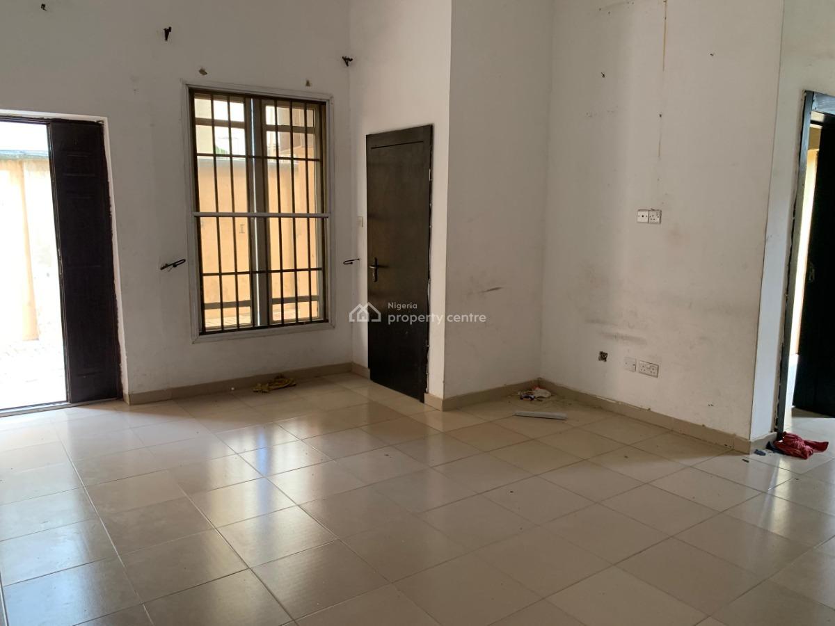 Four Unit of 3 Bedroom Flat, A3 Estate, Prof Olulonge Street, Ibadan, Oyo, Detached Duplex for Rent
