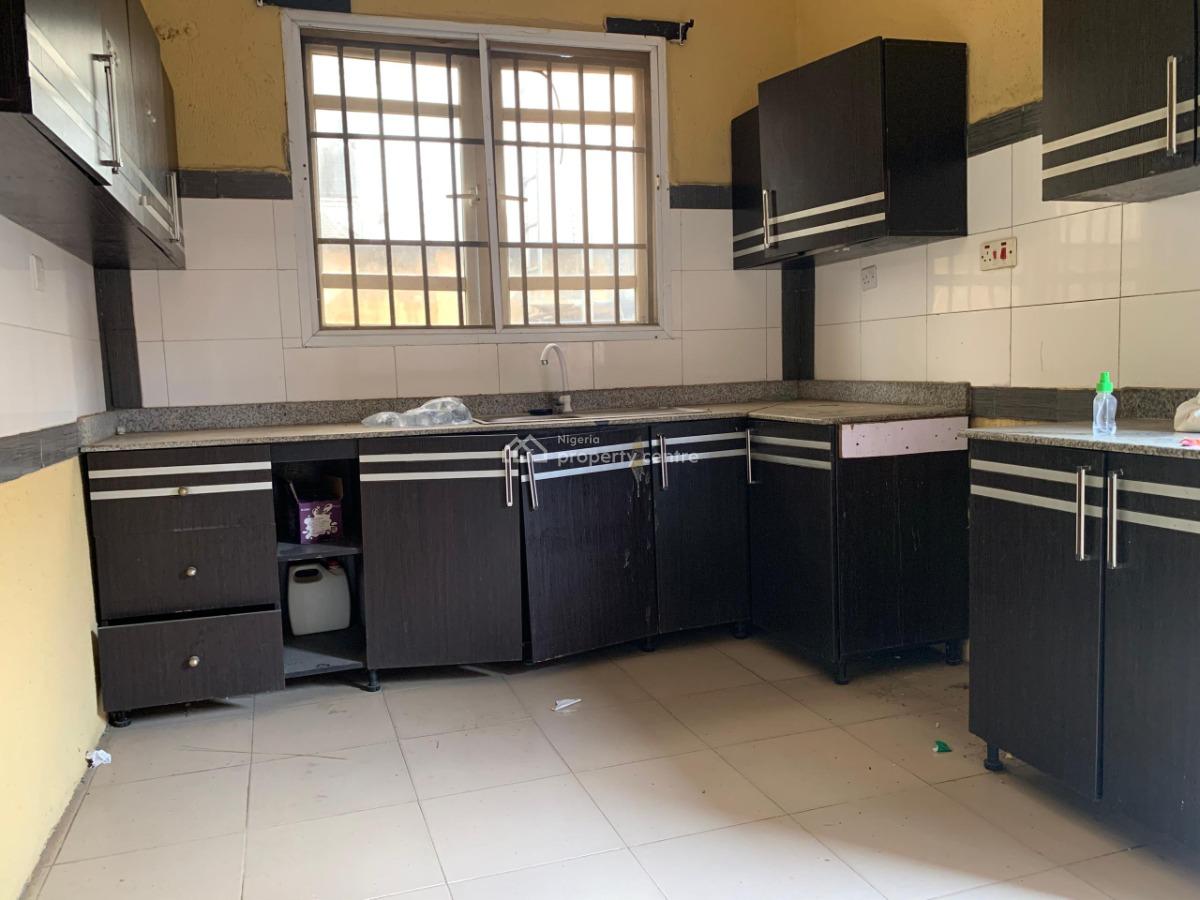 Four Unit of 3 Bedroom Flat, A3 Estate, Prof Olulonge Street, Ibadan, Oyo, Detached Duplex for Rent