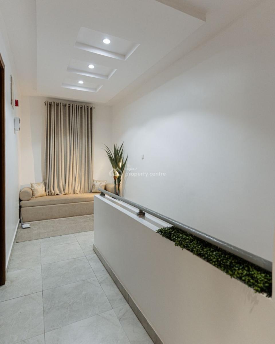 2bedroom Maisonette Luxury Apartment Fully Furnished and Serviced., By White Sand School., Lekki Phase 1, Lekki, Lagos, Flat / Apartment for Sale