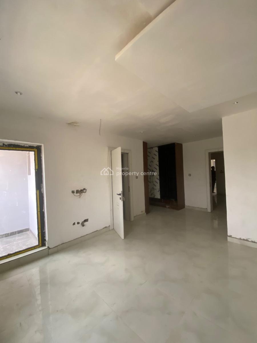 4 Bedrooms Terraced Duplex with a Bq, Guzape District, Abuja, Terraced Duplex for Sale