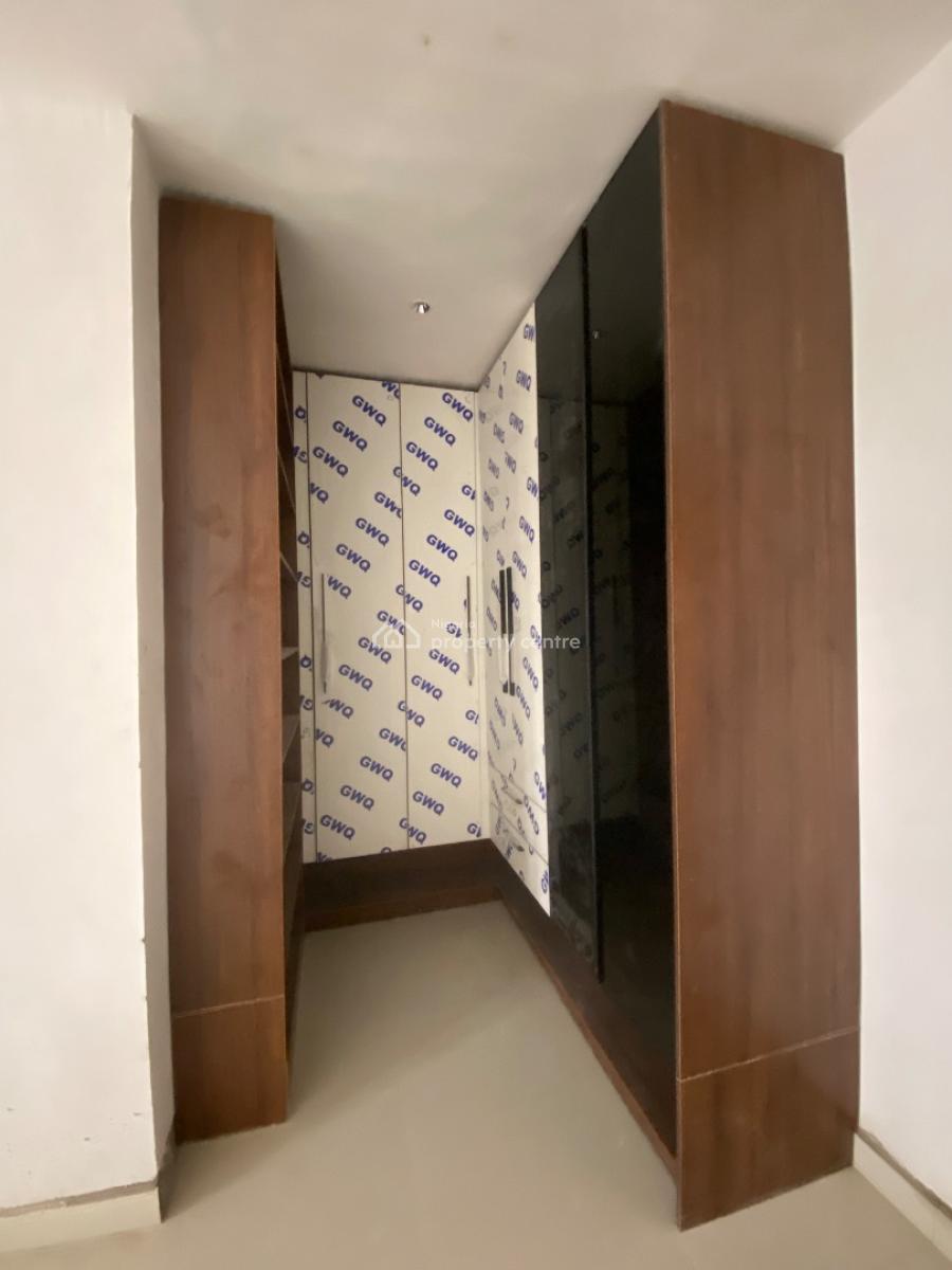 4 Bedrooms Terraced Duplex with a Bq, Guzape District, Abuja, Terraced Duplex for Sale