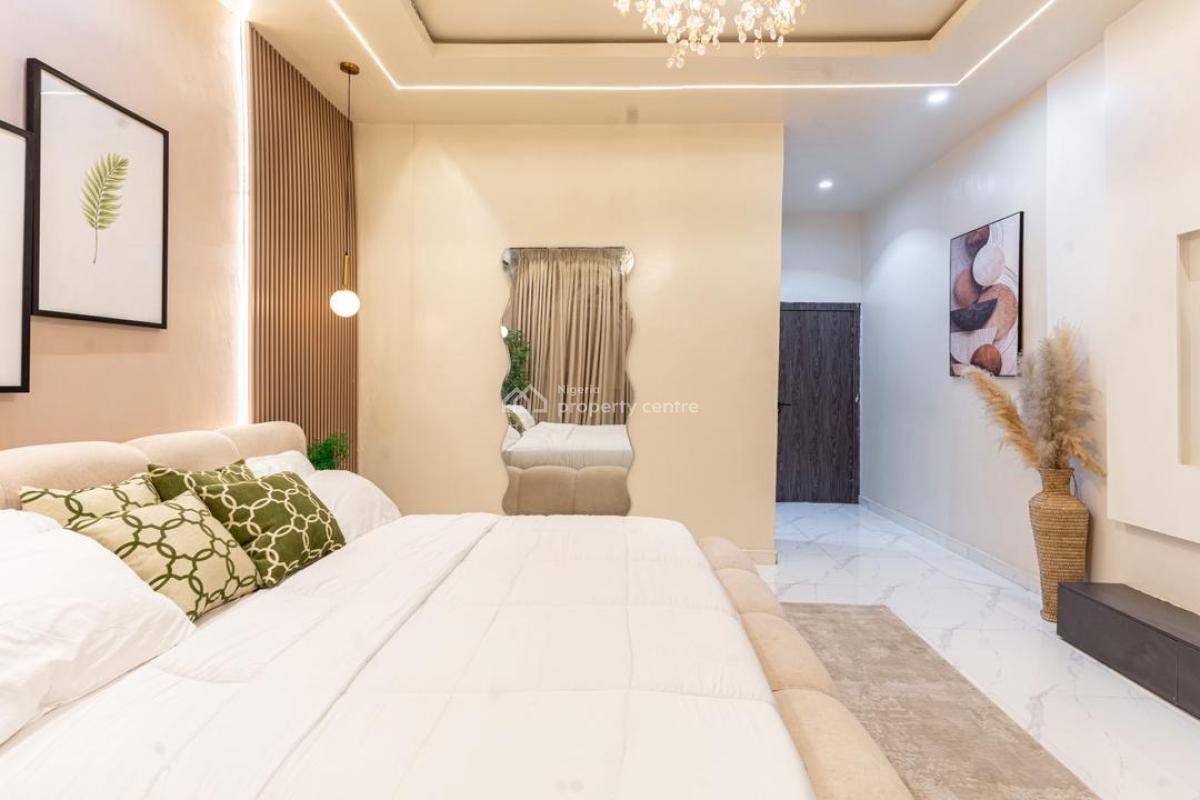 Luxury 2 Bedroom Apartment, Lekki Phase 1, Lekki, Lagos, Flat / Apartment Short Let