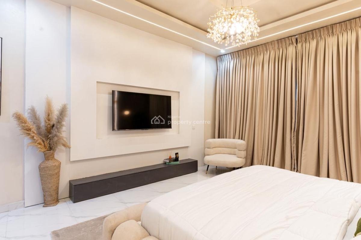 Luxury 2 Bedroom Apartment, Lekki Phase 1, Lekki, Lagos, Flat / Apartment Short Let