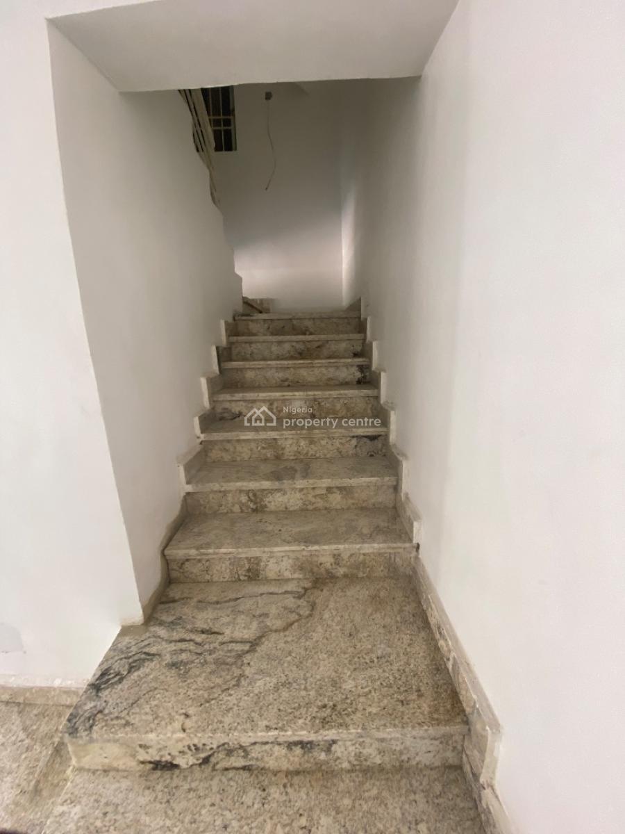 4 Bedroom Terrace Duplex, Guzape District, Abuja, Terraced Duplex for Sale