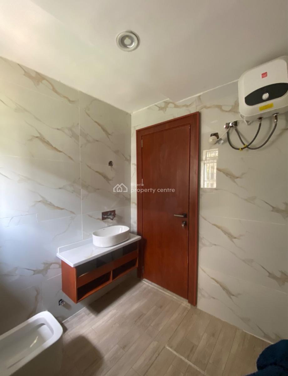 4 Bedroom Terrace Duplex, Guzape District, Abuja, Terraced Duplex for Sale