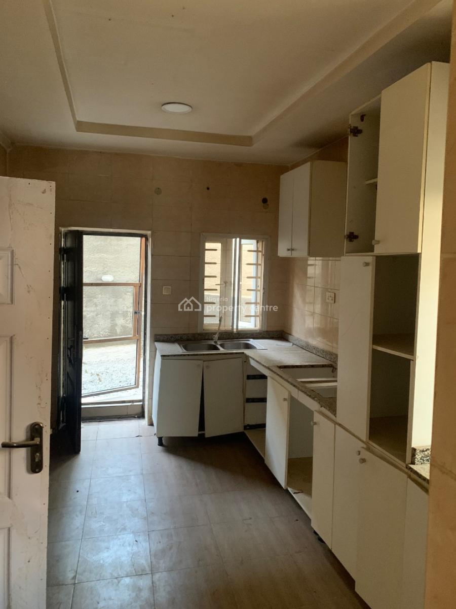 Spacious and Luxury 4 Bedroom Terraced Duplex with a Bq, Anthony Enaoro Street Utako, Utako, Abuja, House for Rent