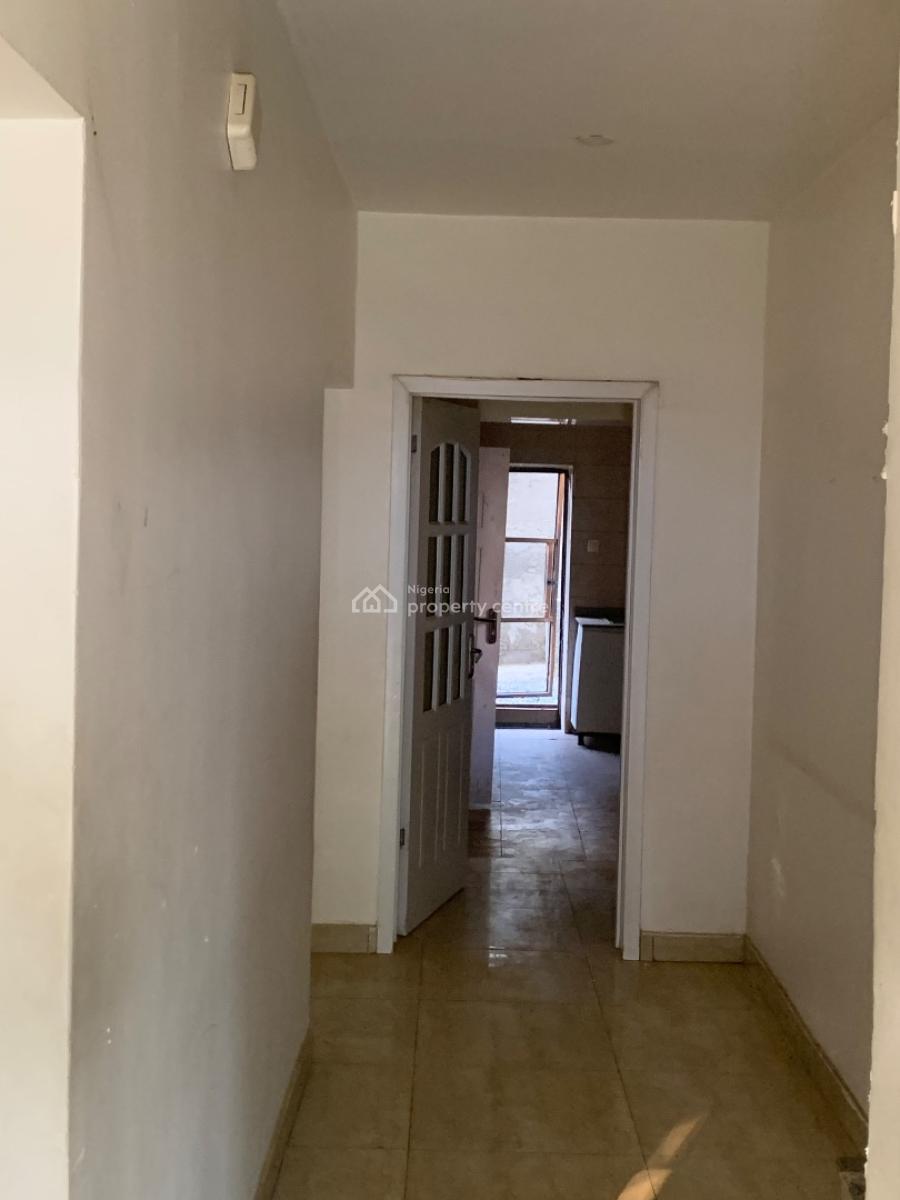 Spacious and Luxury 4 Bedroom Terraced Duplex with a Bq, Anthony Enaoro Street Utako, Utako, Abuja, House for Rent