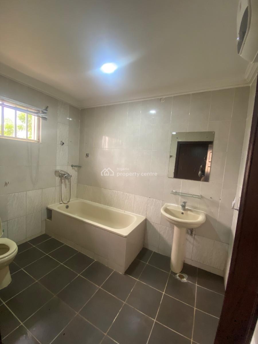 3 Bedroom Terrace Duplex, Asokoro District, Abuja, Flat / Apartment for Rent