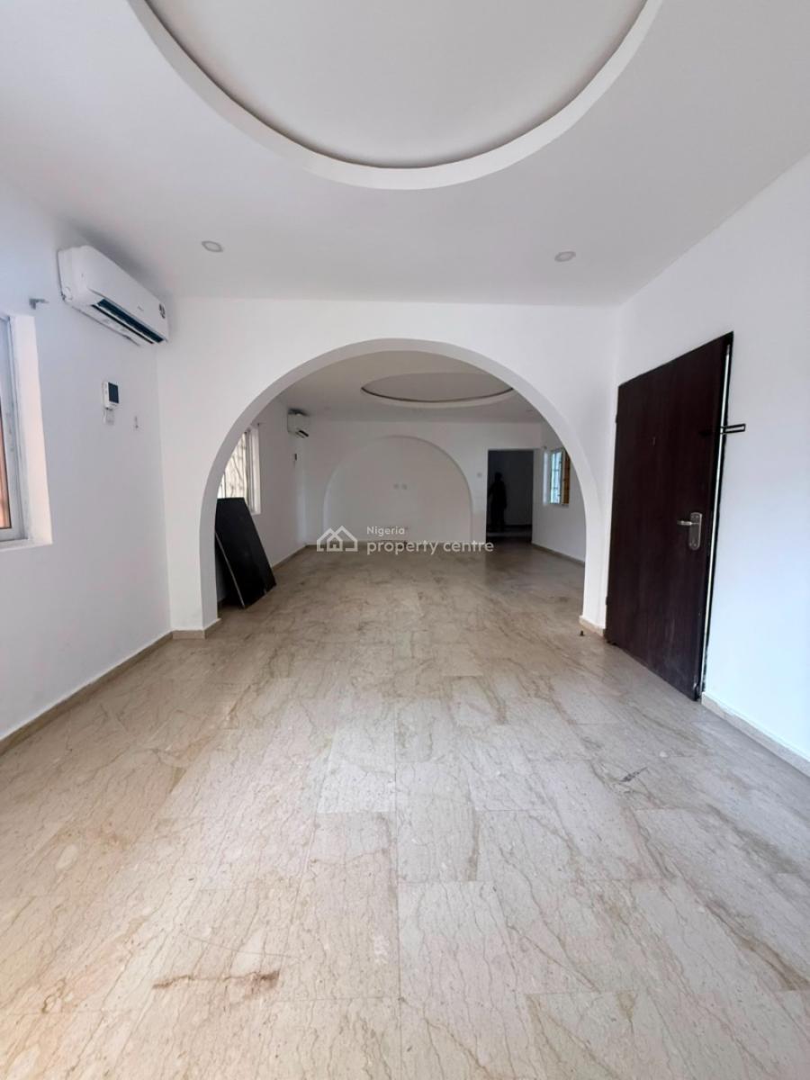 Spacious 2 Bedroom Apartment, Victoria Island (vi), Lagos, Flat / Apartment for Rent