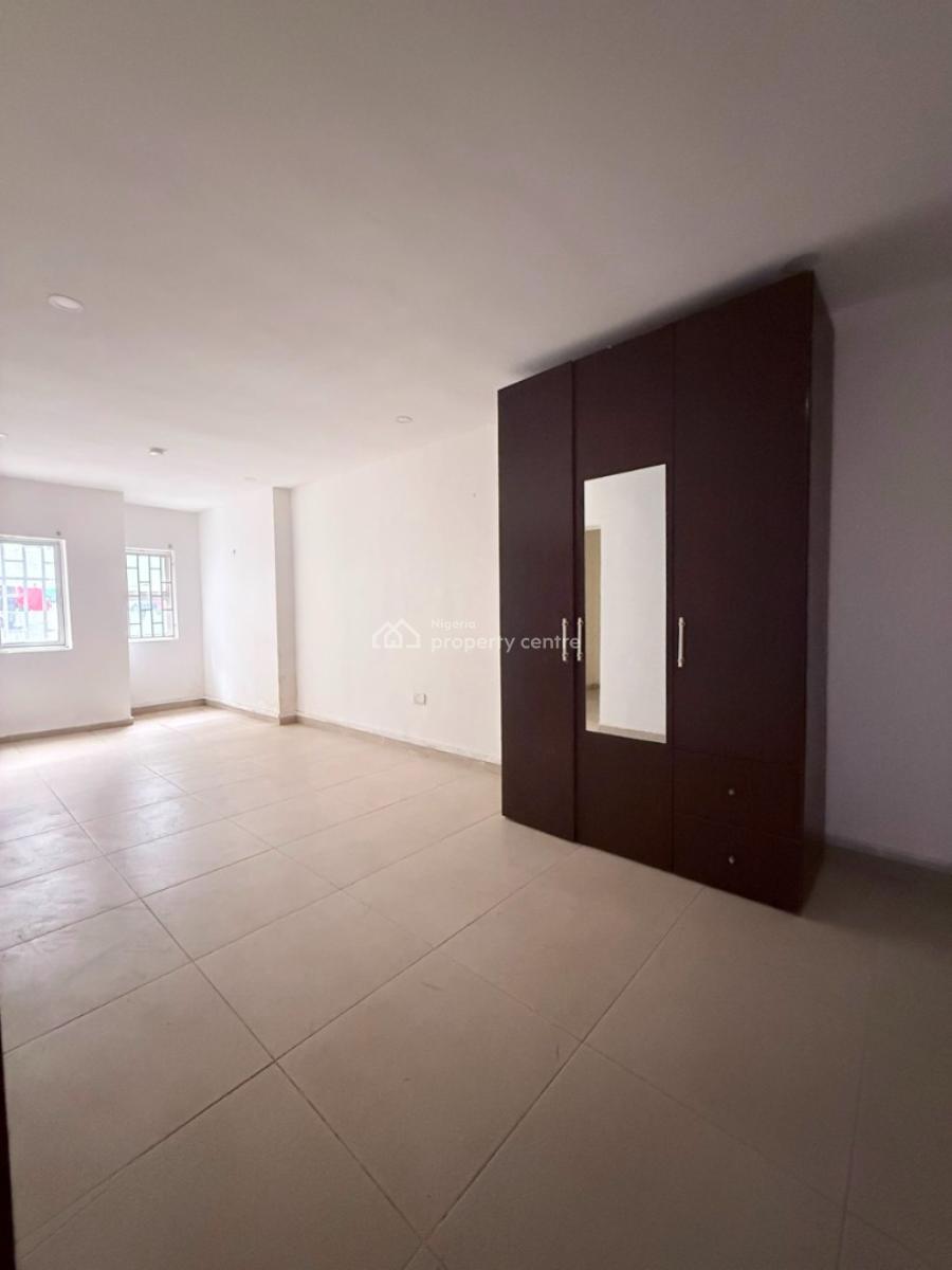 Spacious 2 Bedroom Apartment, Victoria Island (vi), Lagos, Flat / Apartment for Rent