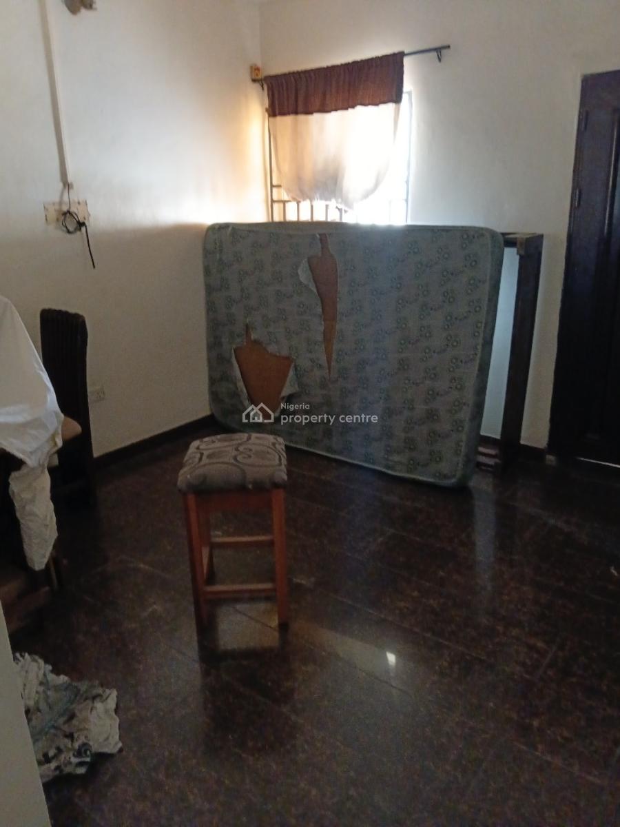 4 Exclusive Bedroom Bungalow, Idowu Estate, Okeira, Ajah, Lagos, Flat / Apartment for Rent