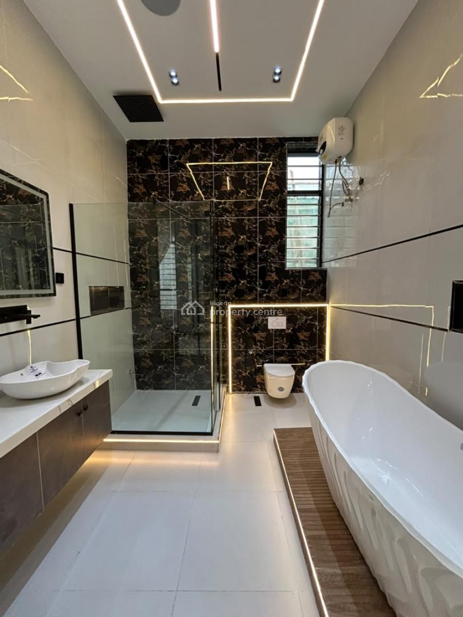 5 Bedroom Detached Smart Home with Bq, Chevron, Lekki, Lagos, Detached Duplex for Sale