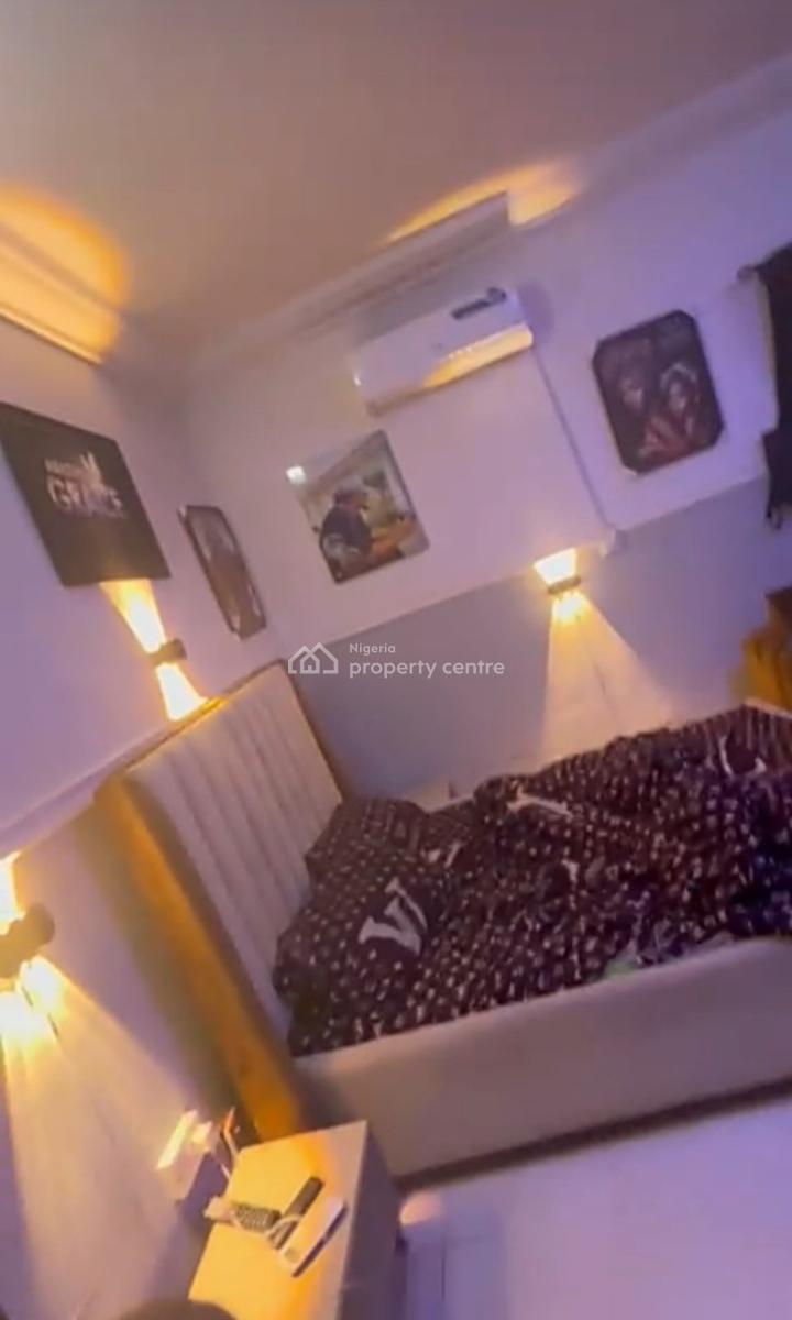 Large Room  Selfcon Inside a Shared Apartment, Green Springs Estate Oke-ira Off, Ado, Ajah, Lagos, Self Contain (single Rooms) for Rent