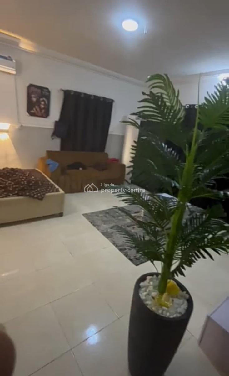 Large Room  Selfcon Inside a Shared Apartment, Green Springs Estate Oke-ira Off, Ado, Ajah, Lagos, Self Contain (single Rooms) for Rent