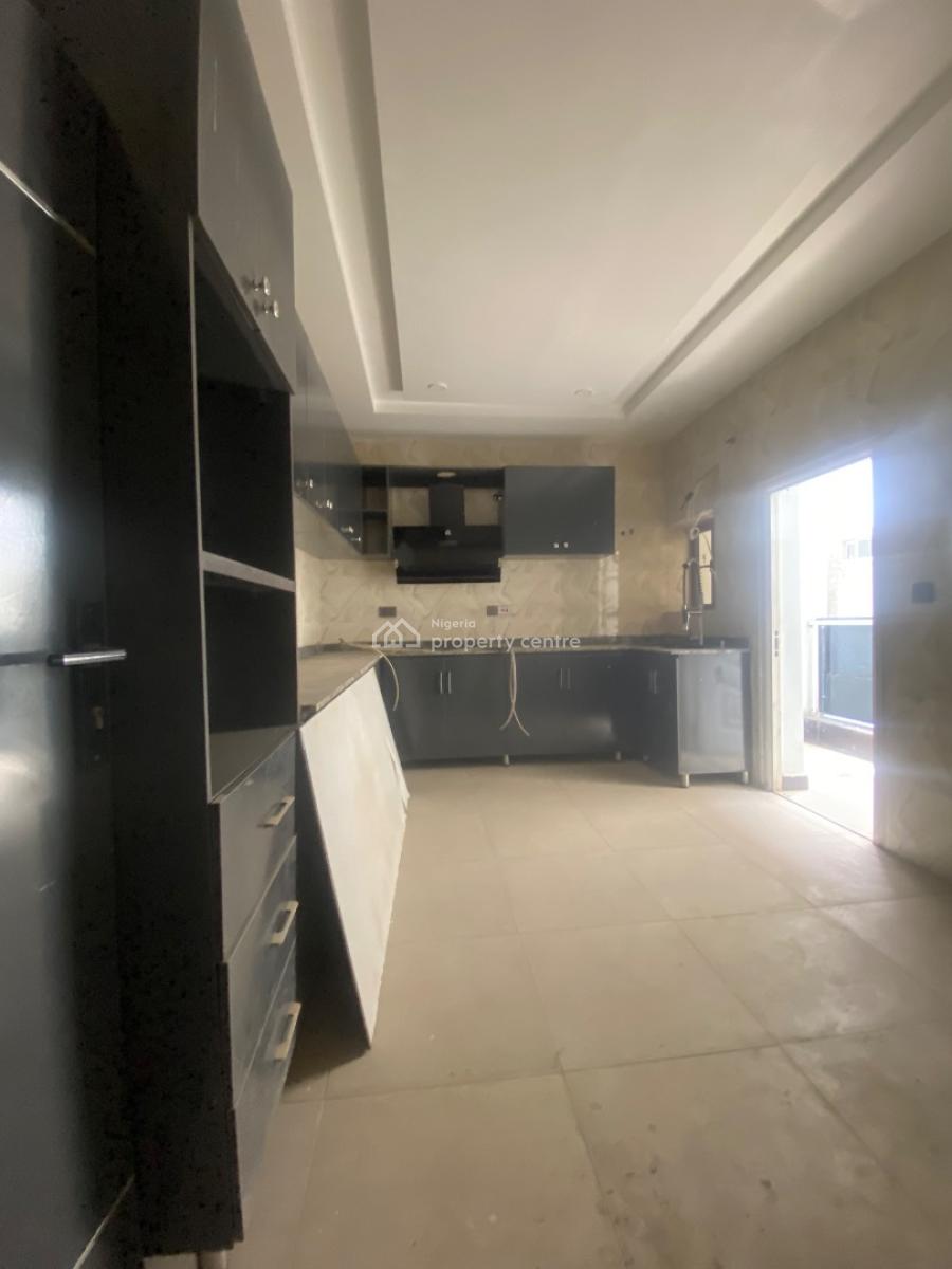 4 Bedroom Terrace Duplex with a Bq, Guzape District, Abuja, Terraced Duplex for Sale