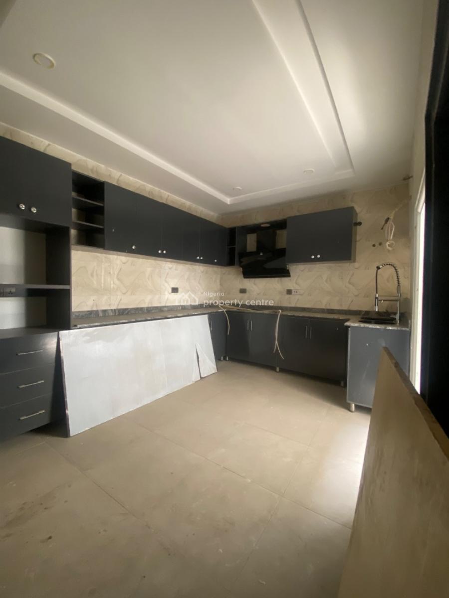 4 Bedroom Terrace Duplex with a Bq, Guzape District, Abuja, Terraced Duplex for Sale