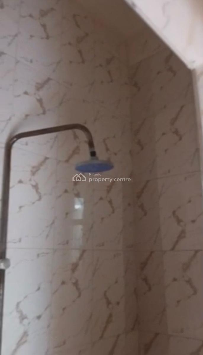 Spacious Bq with Kitchen, Chevron Drive, Lekki, Lagos, Flat / Apartment for Rent
