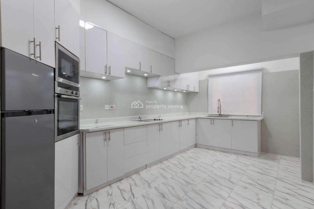 Beautifully Furnished 3-bedroom Apartment with Bq, Lekki Phase 1, Lekki, Lagos, Flat / Apartment for Rent
