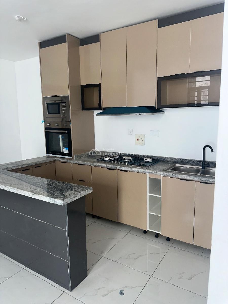 Luxury 2 Bedroom Apartment, Prince Olareyaju Street, Ilasan, Lekki, Lagos, Flat / Apartment for Sale