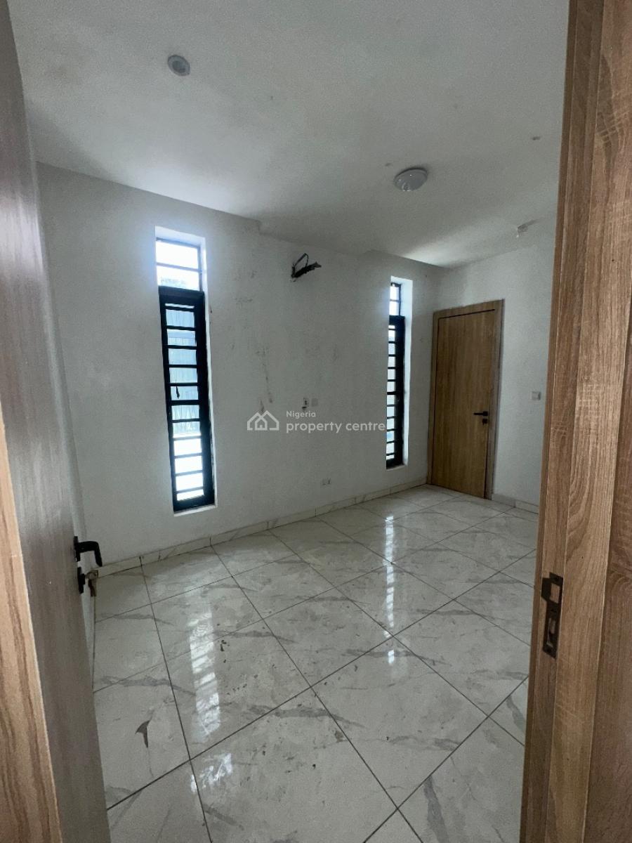 Luxury 2 Bedroom Apartment, Prince Olareyaju Street, Ilasan, Lekki, Lagos, Flat / Apartment for Sale