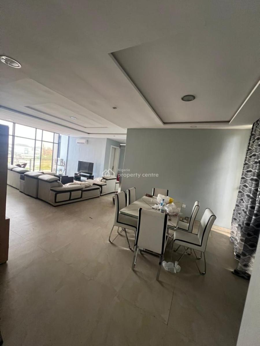 Direct Listing! Spacious 3 Bedroom Apartment with Swimming Pool & Gym, Lekki Phase 1, Lekki, Lagos, Flat / Apartment for Rent