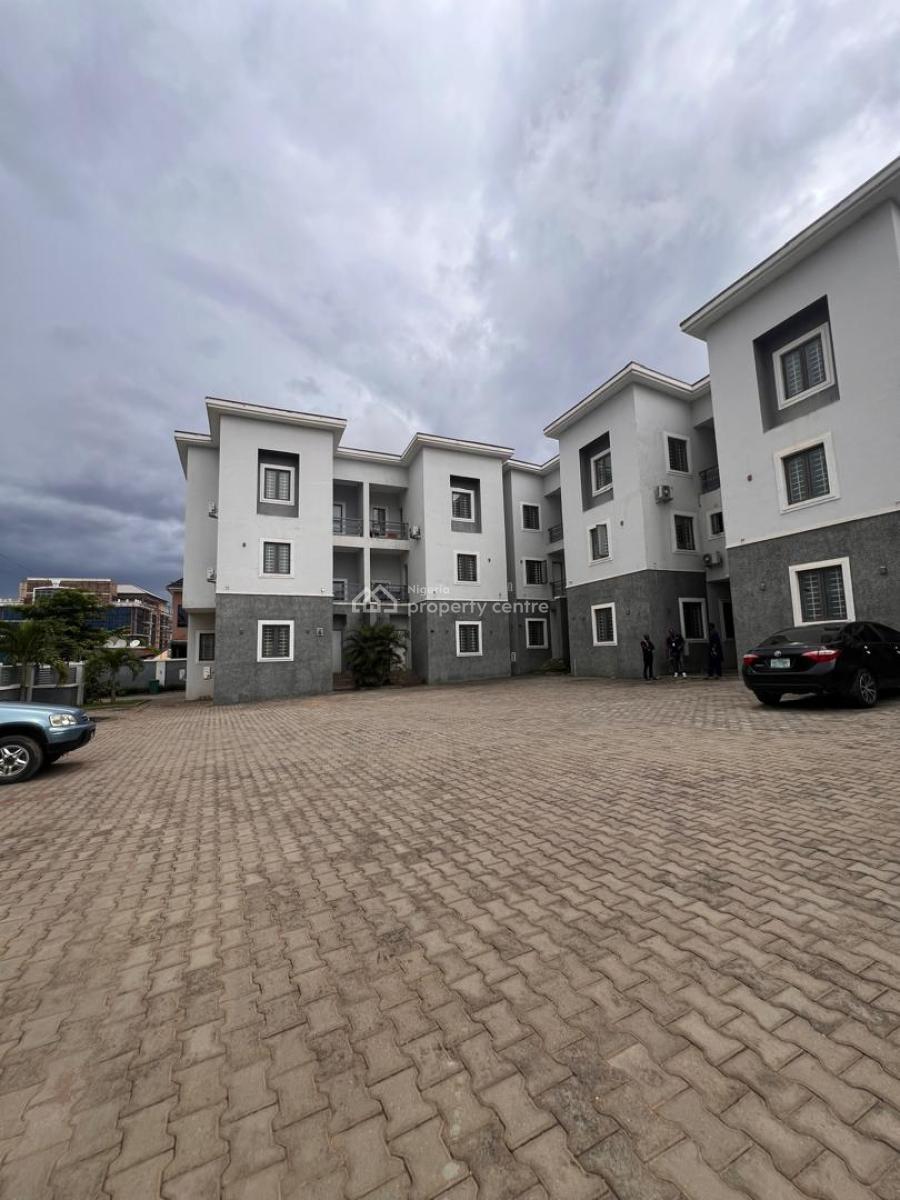 Serviced 4 Bedrooms Terrace Duplex with Bq , Acs & Generator, Gilmore, Jahi, Abuja, Terraced Duplex for Rent