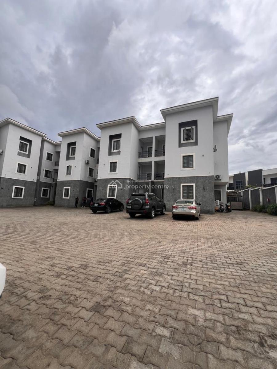 Serviced 4 Bedrooms Terrace Duplex with Bq , Acs & Generator, Gilmore, Jahi, Abuja, Terraced Duplex for Rent