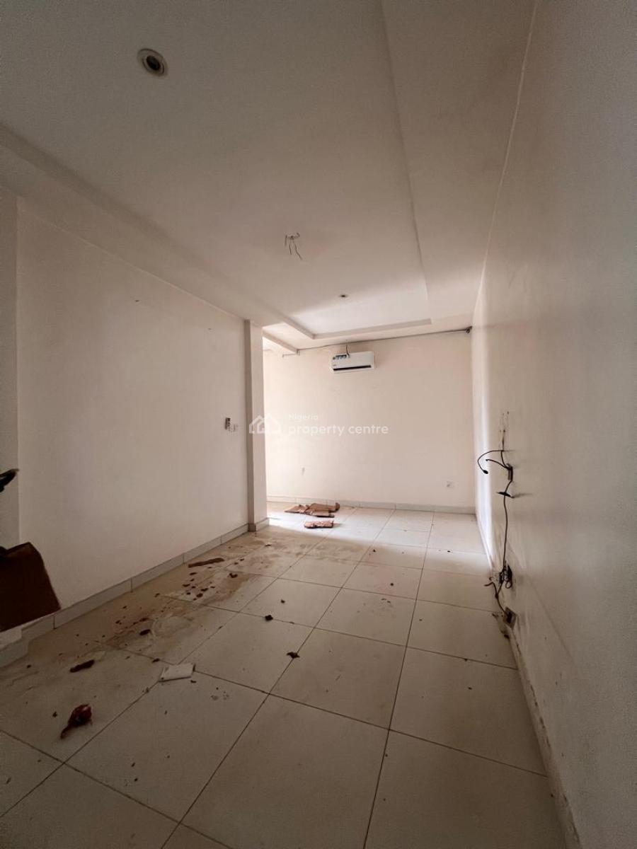 Serviced 4 Bedrooms Terrace Duplex with Bq , Acs & Generator, Gilmore, Jahi, Abuja, Terraced Duplex for Rent