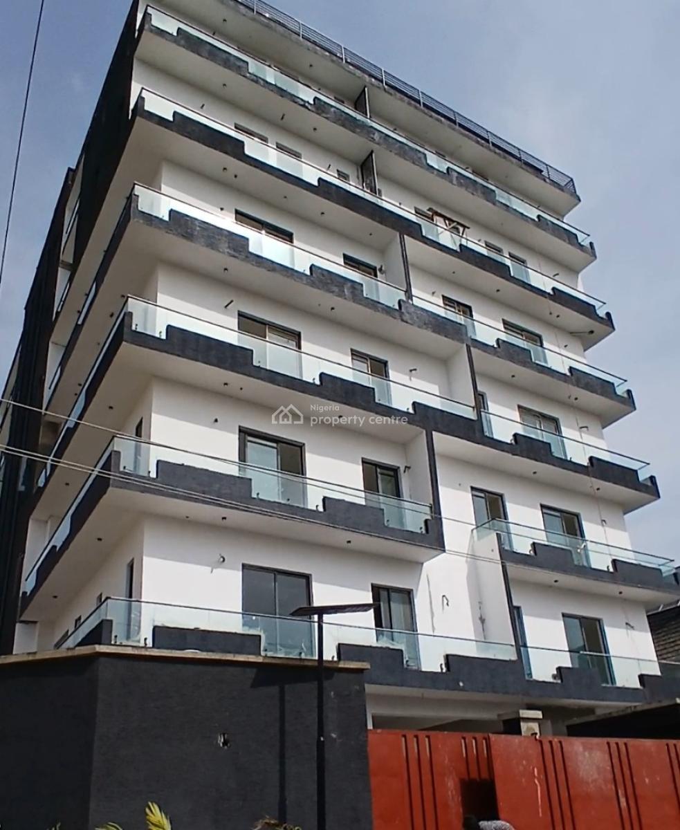 Newly Built and Serviced with 24/7 Power Supply 2 Bedroom En-suite Flat, Lekki Phase 1, Lekki, Lagos, Flat / Apartment for Rent