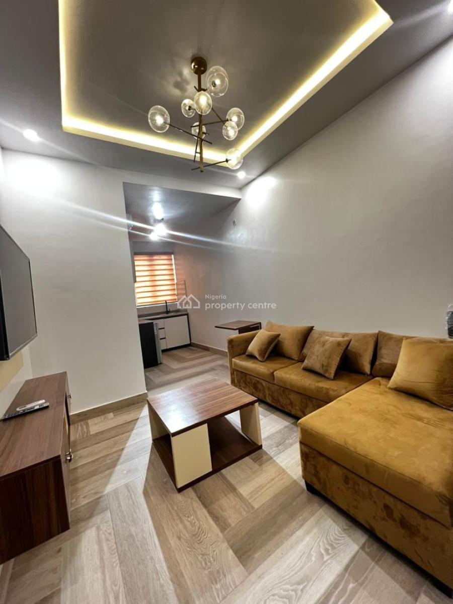 1 Bedroom Apartment, Ologolo, Lekki, Lagos, Flat / Apartment Short Let
