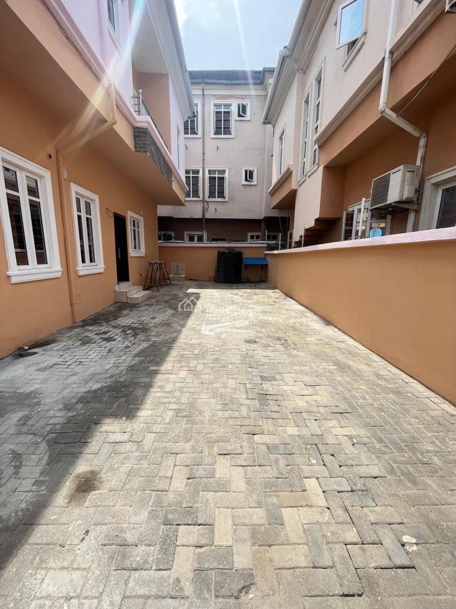 Spacious 5 Bedroom Fully Detached Duplex with Bq, Spg Ologolo, Lekki, Lagos, Detached Duplex for Rent