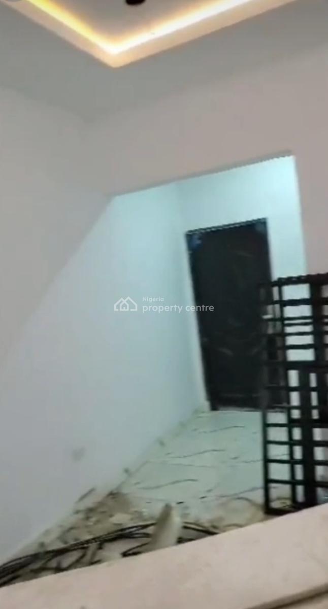 Brand New 1 Bedroom Flat, 2 Toilets, Dawaki, Gwarinpa, Abuja, Flat / Apartment for Rent