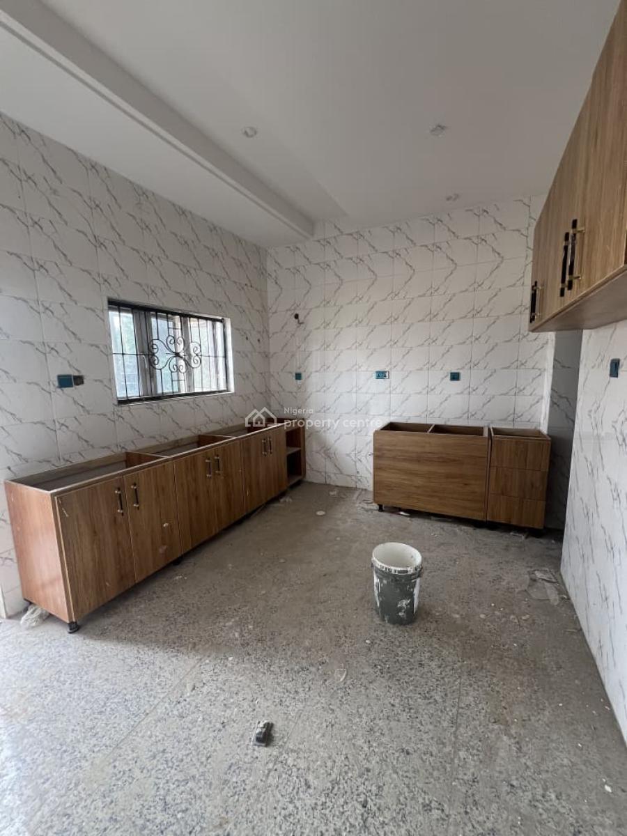 Newly Built Three Bedroom Apartment, Aviation Villa Estate, Sabon Lugbe, Lugbe District, Abuja, Flat / Apartment for Rent