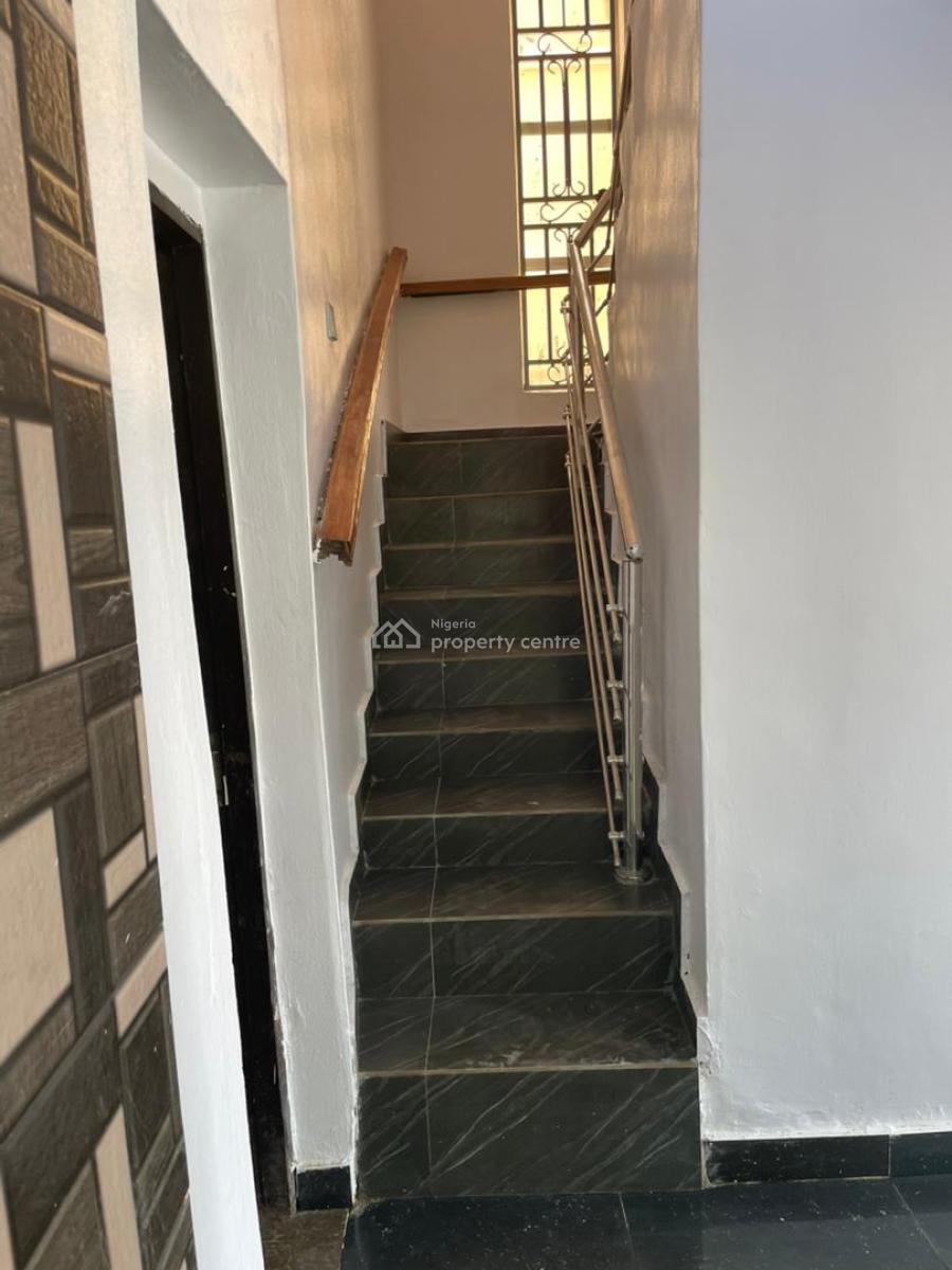 4 Bedroom Duplex, Kolapo Ishola Gra, Ibadan, Oyo, Flat / Apartment for Rent
