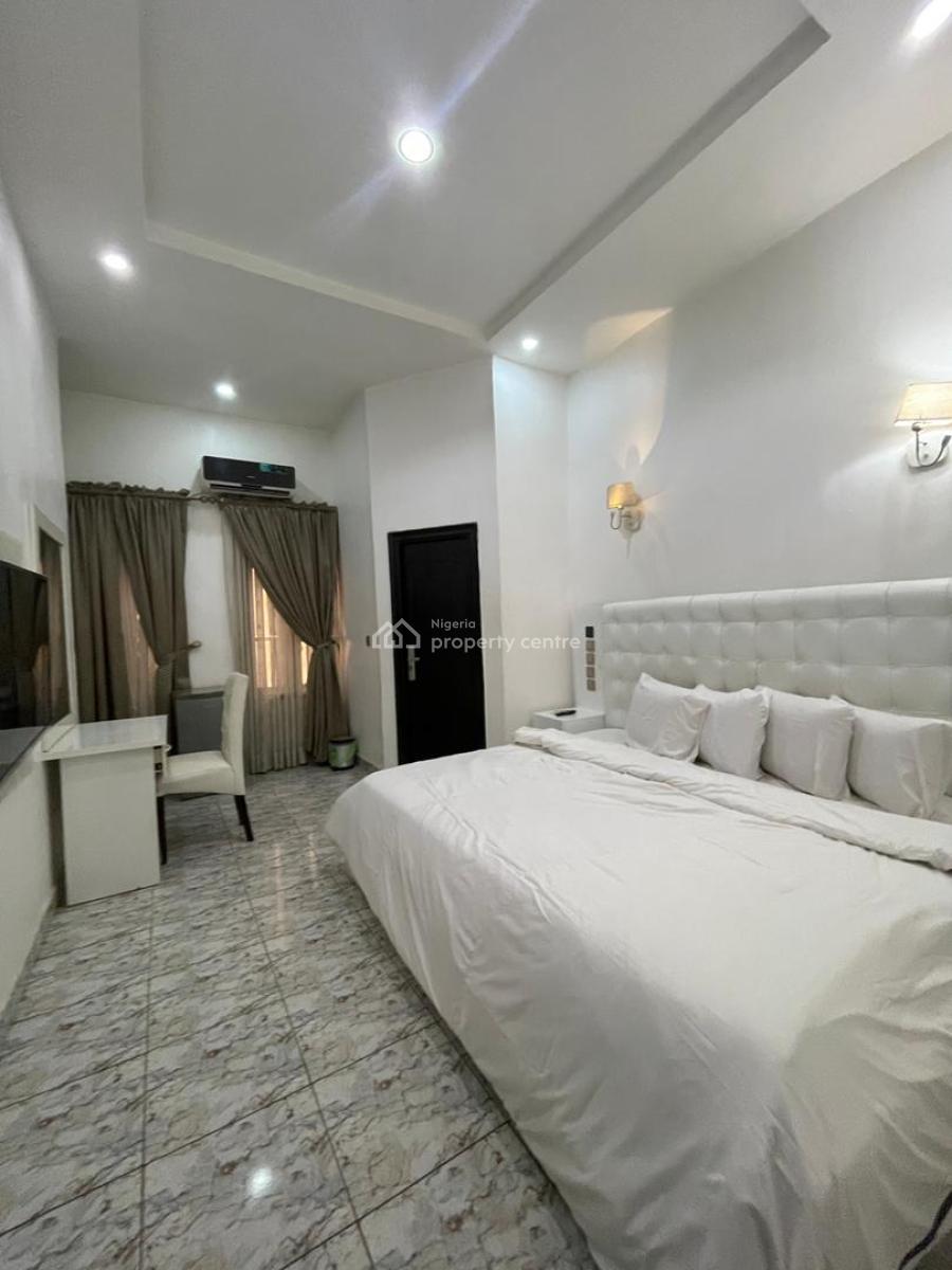 Fully Furnished 3 Bedroom Apartment, Jahi By Peace Apartments, Jahi, Abuja, Flat / Apartment for Rent