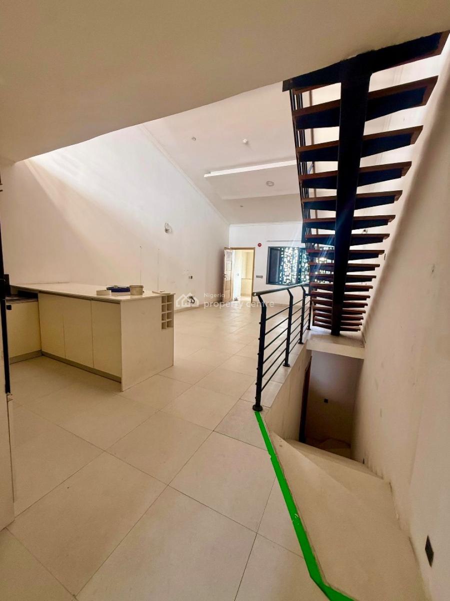 Well Maintained Serviced 2 Bedroom Loft, Lekki Phase 1, Lekki, Lagos, Terraced Duplex for Rent