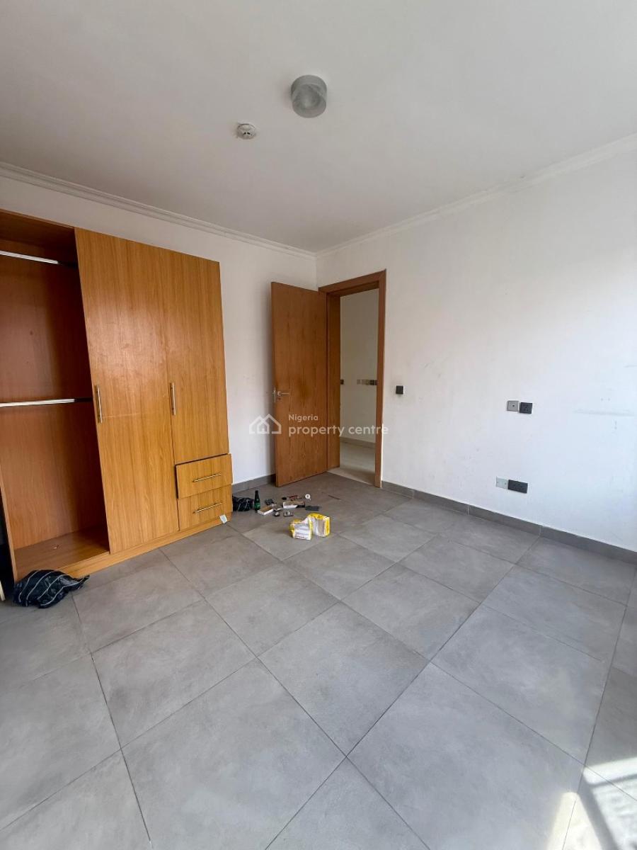 Well Maintained Serviced 2 Bedroom Loft, Lekki Phase 1, Lekki, Lagos, Terraced Duplex for Rent