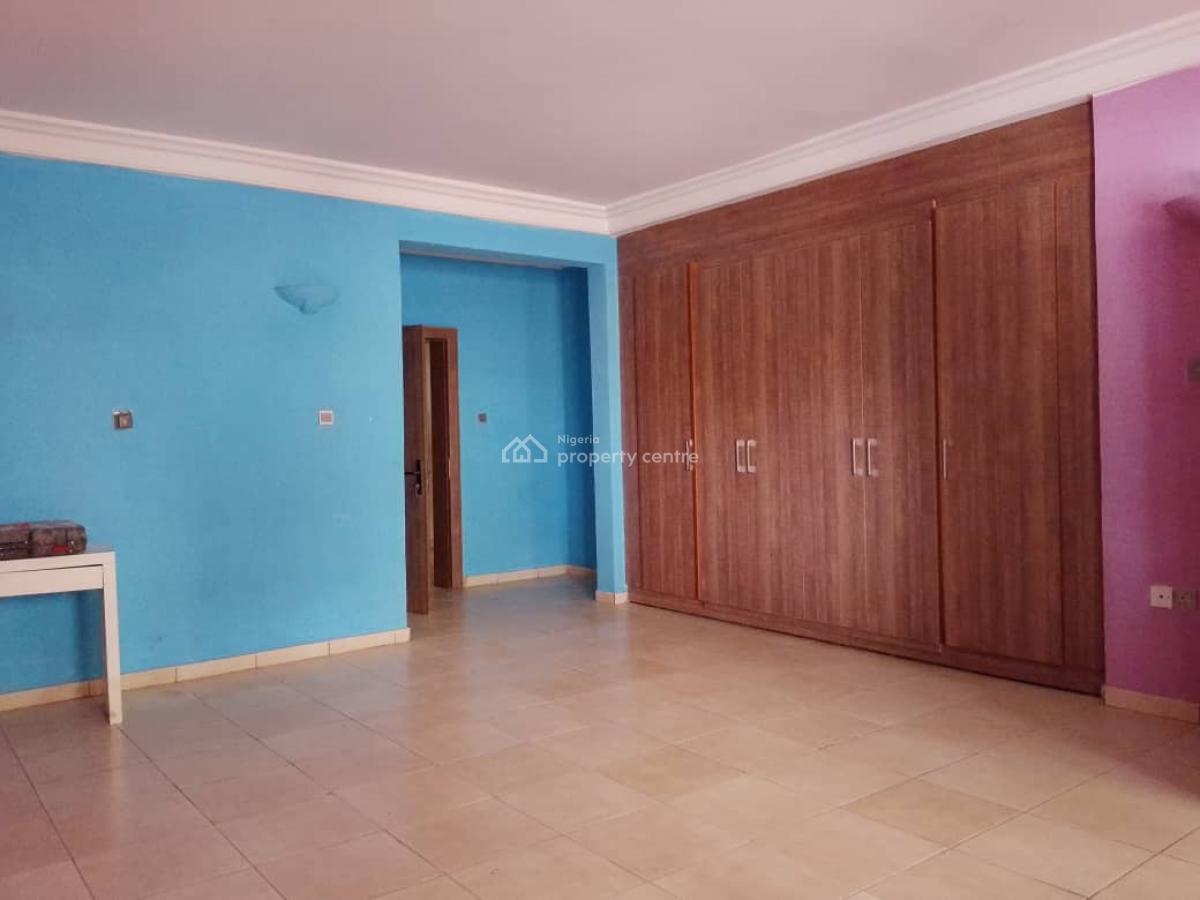 Brand New 3 Bedroom Spacious & Serviced Apartment,pool,gym 24/7 Light, Serene Neighborhood, Maitama District, Abuja, Flat / Apartment for Rent