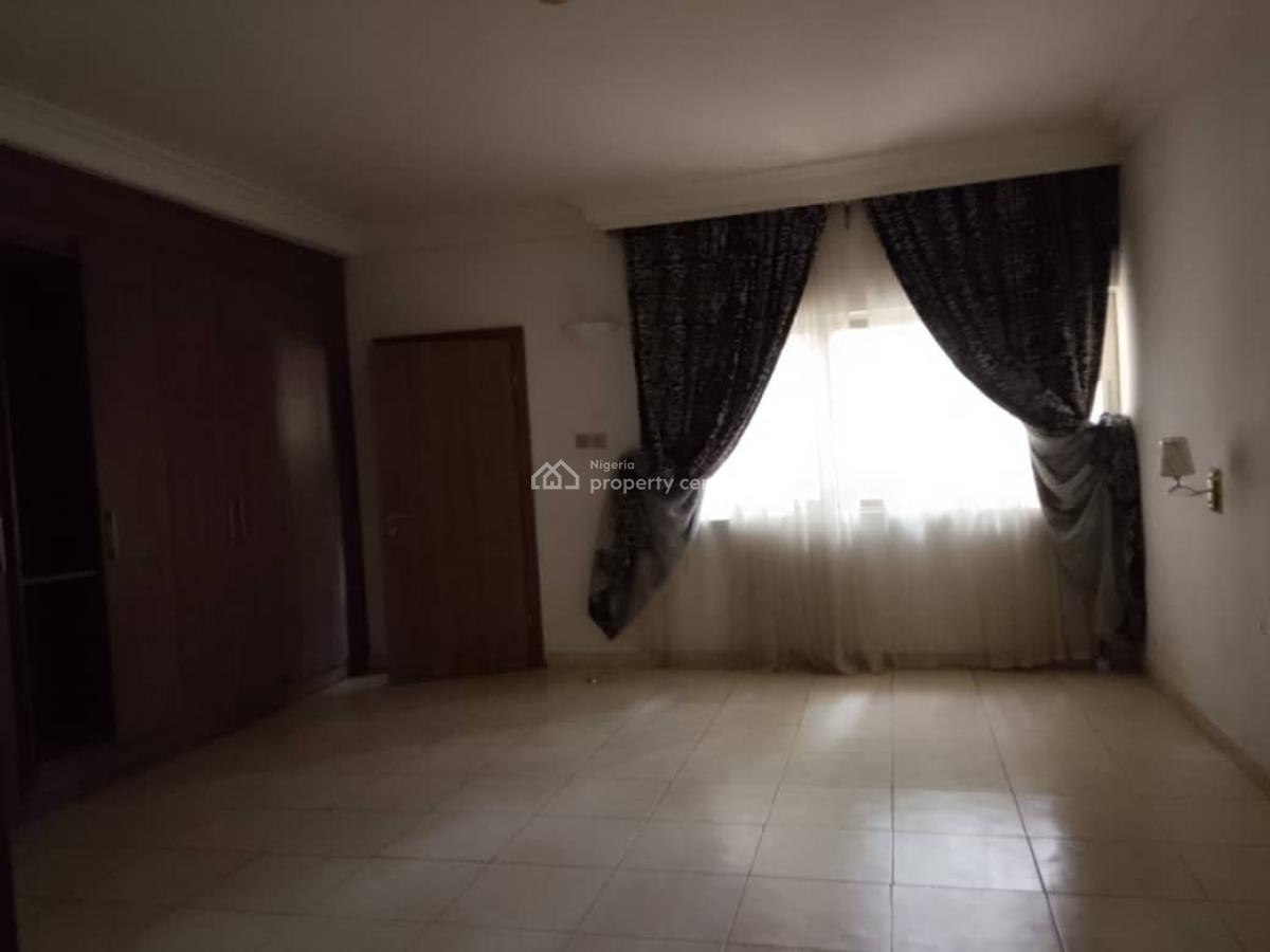 Brand New 3 Bedroom Spacious & Serviced Apartment,pool,gym 24/7 Light, Serene Neighborhood, Maitama District, Abuja, Flat / Apartment for Rent