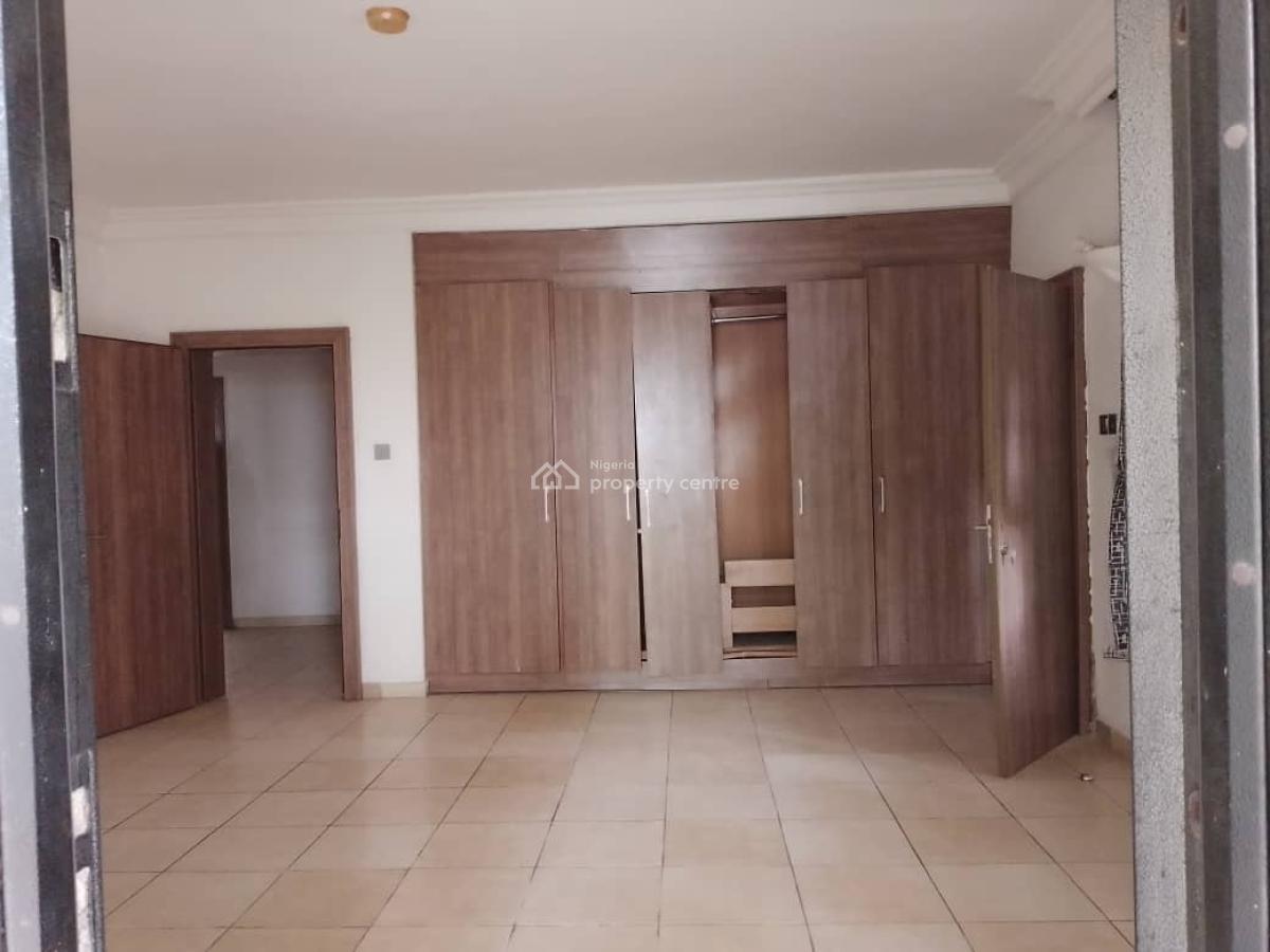 Brand New 3 Bedroom Spacious & Serviced Apartment,pool,gym 24/7 Light, Serene Neighborhood, Maitama District, Abuja, Flat / Apartment for Rent