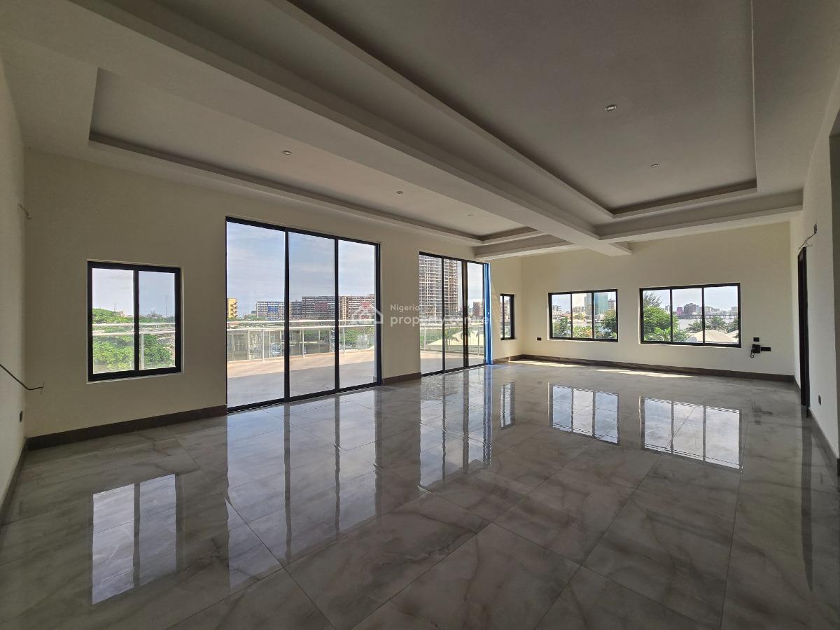 Six(6) Bedroom Penthouse with 2-bqs, Ikoyi, Lagos, Detached Duplex for Sale