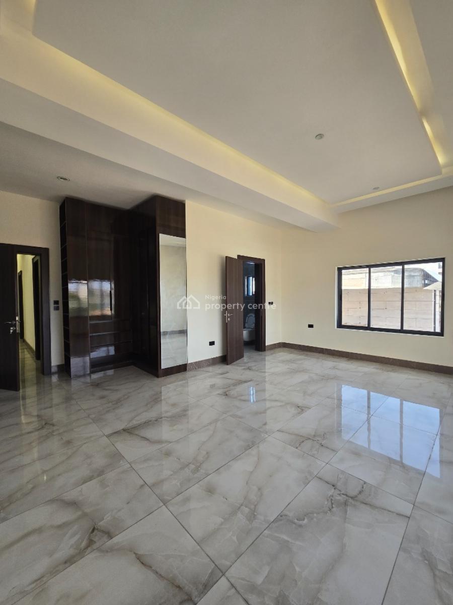 Six(6) Bedroom Penthouse with 2-bqs, Ikoyi, Lagos, Detached Duplex for Sale