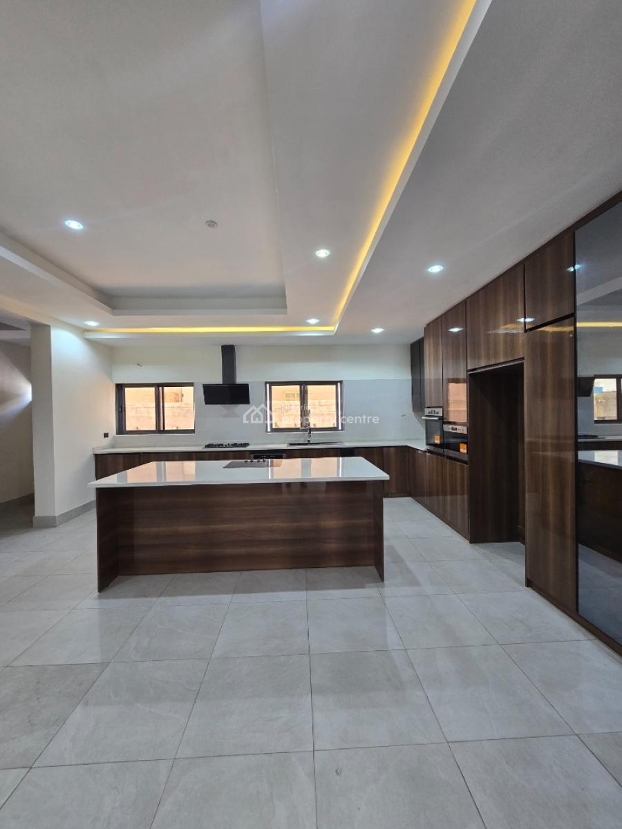 Six(6) Bedroom Penthouse with 2-bqs, Ikoyi, Lagos, Detached Duplex for Sale