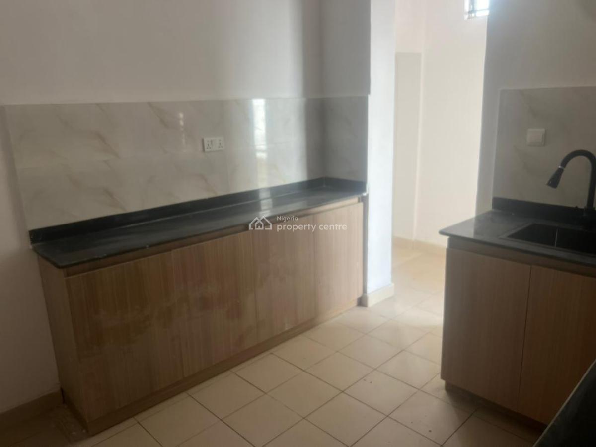 Newly Renovated Standard 1 Bedrooom Mini Flat., Ikota, Lekki, Lagos, Mini Flat (room and Parlour) for Rent