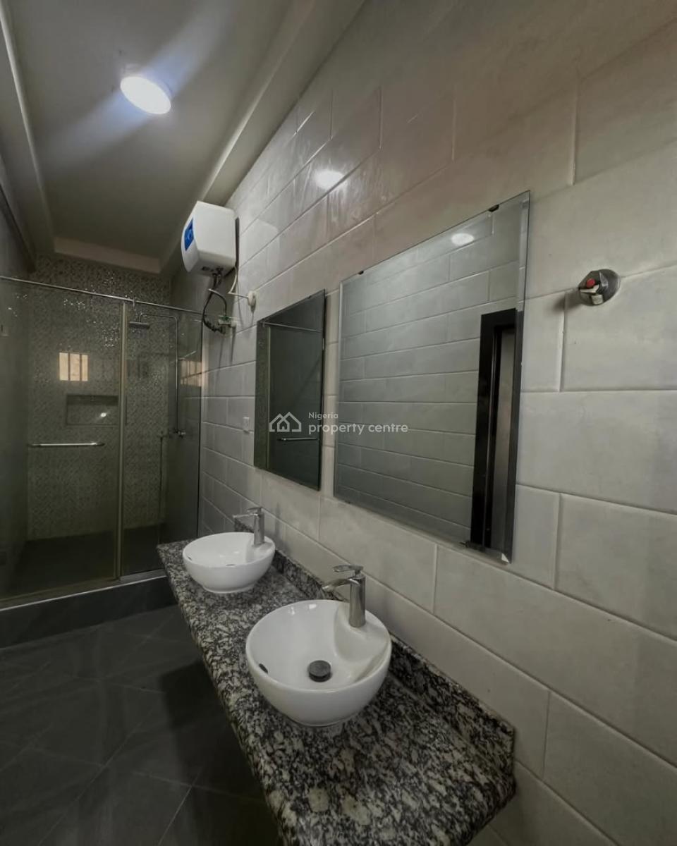 3 Bedroom Apartment with Bq, Lekki Phase 1, Lekki, Lagos, Flat / Apartment for Rent