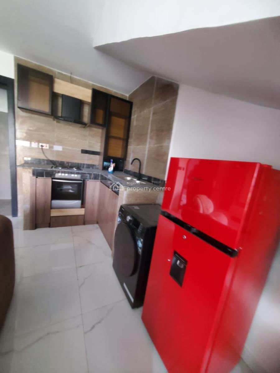 Luxurious One Bedroom Apartment, Kayat Muri-okunola Lane, Off Freedom Way, Lekki Phase 1, Lekki, Lagos, Mini Flat (room and Parlour) for Rent