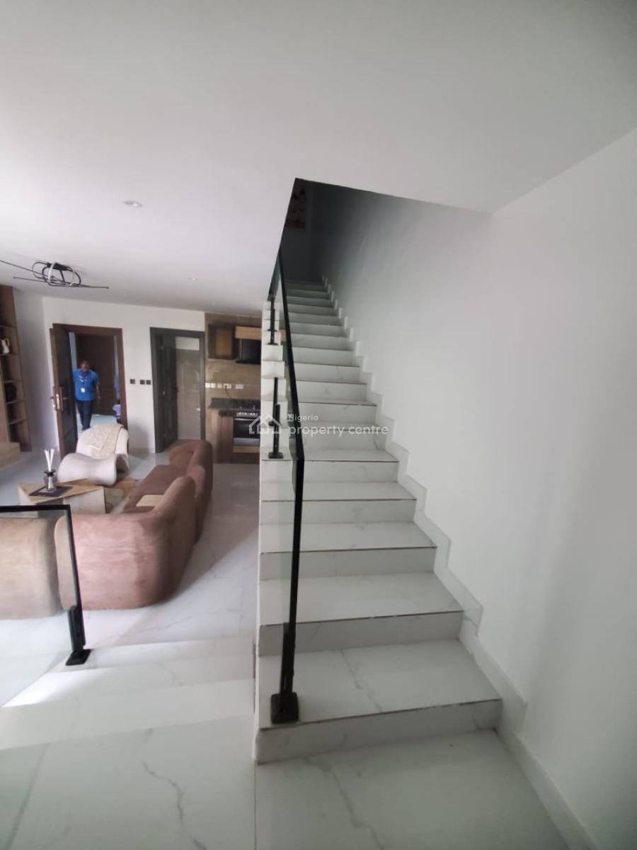 Luxurious One Bedroom Apartment, Kayat Muri-okunola Lane, Off Freedom Way, Lekki Phase 1, Lekki, Lagos, Mini Flat (room and Parlour) for Rent
