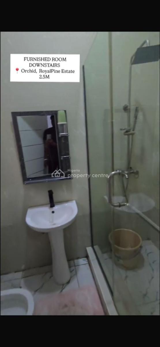 Spacious Room in a Massive Duplex Ensuit Sharing Just Kitchen, Orchid Road, Lekki, Lagos, Flat / Apartment for Rent