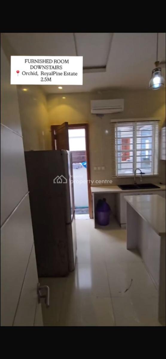Spacious Room in a Massive Duplex Ensuit Sharing Just Kitchen, Orchid Road, Lekki, Lagos, Flat / Apartment for Rent